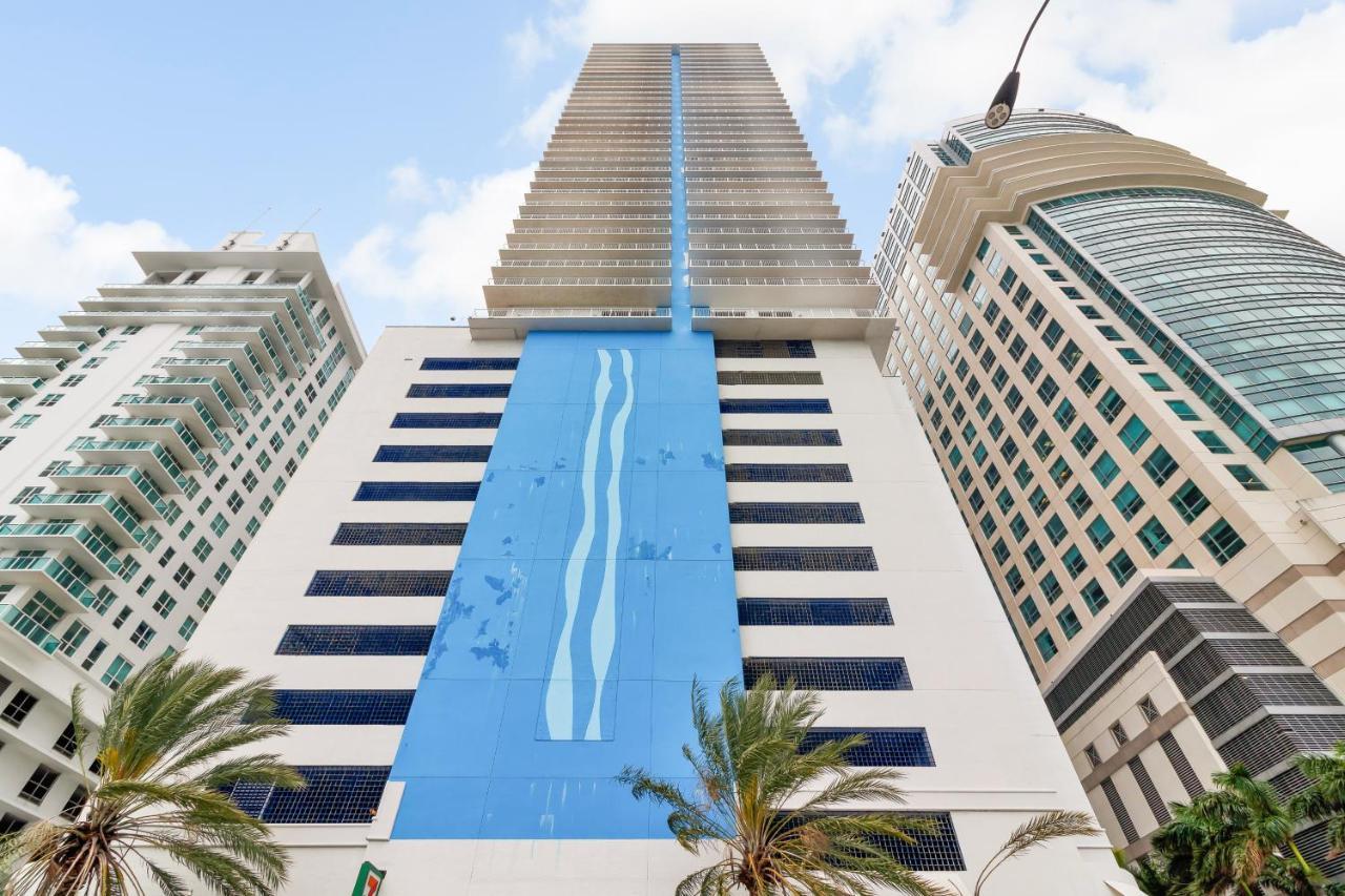 The Club At Brickell Bay Luxury Suites Miami Exterior foto
